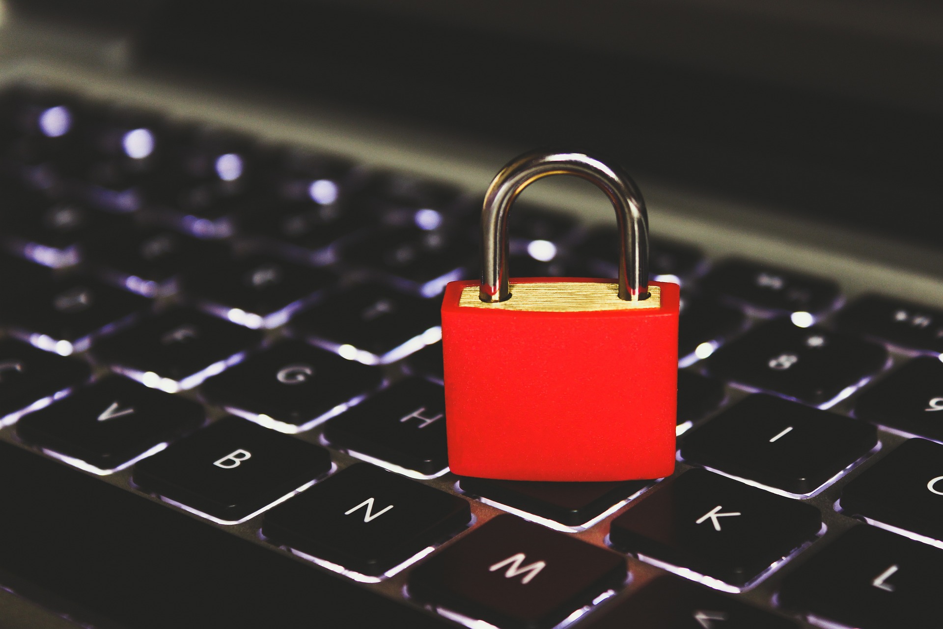 cyber-4508911_1920